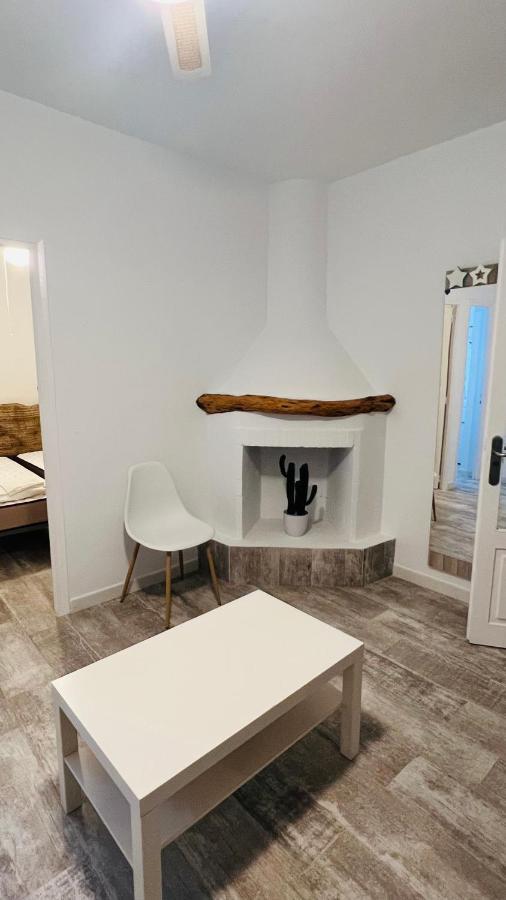 Apartamentos Verdera Es Pujols Exterior photo