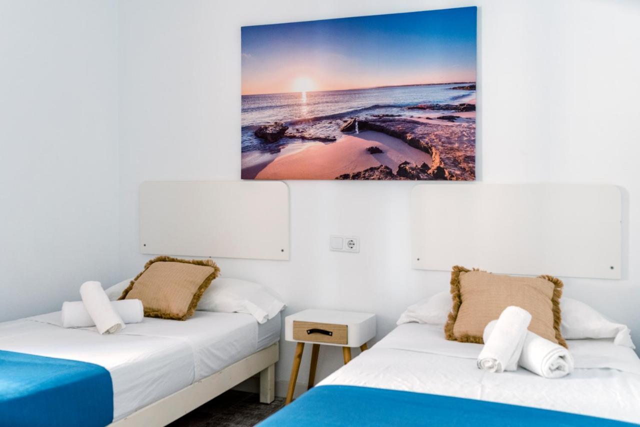 Apartamentos Verdera Es Pujols Exterior photo